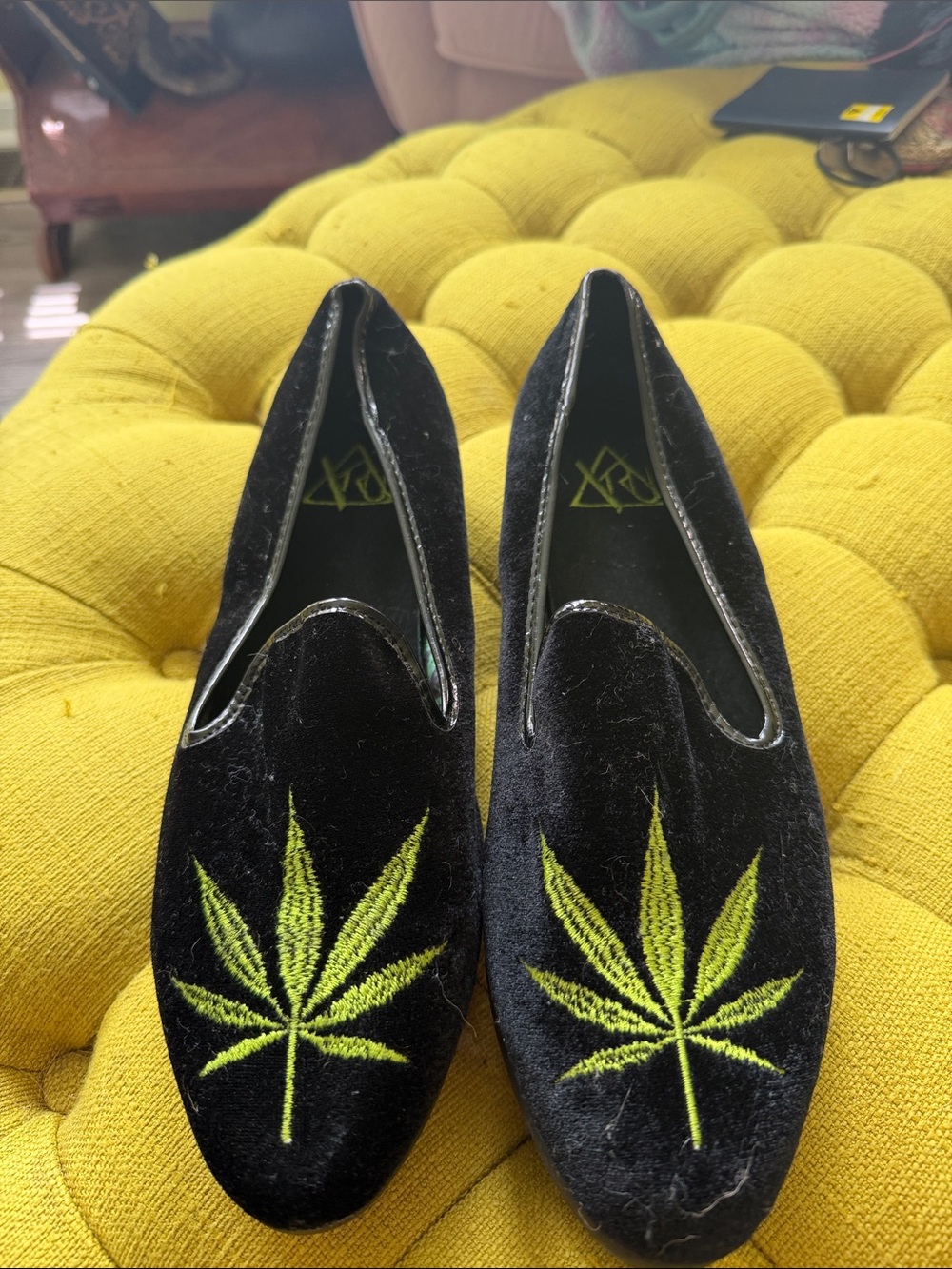 Black Velvet Slip-On Loafers with Green Leaf Embroidery - Men